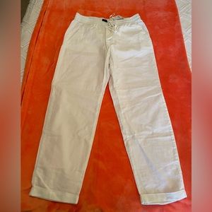 NWT. White linen JCrew jogger style pants. Size 6
